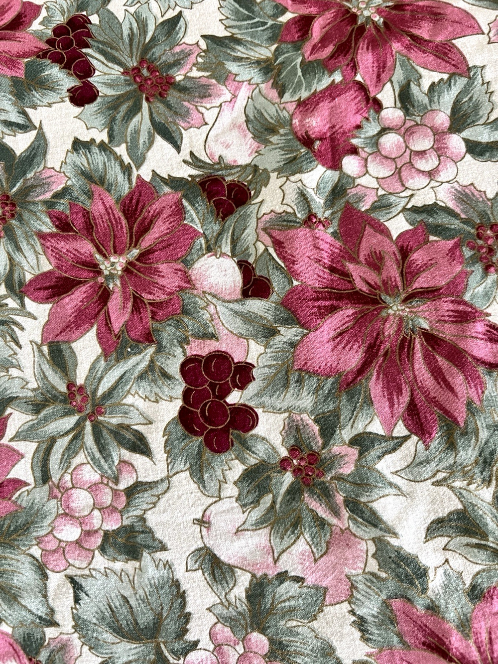 Waverly 84” ROUND Custom Tablecloth Pink Poinsettias & Grapes Burgundy Plums VTG